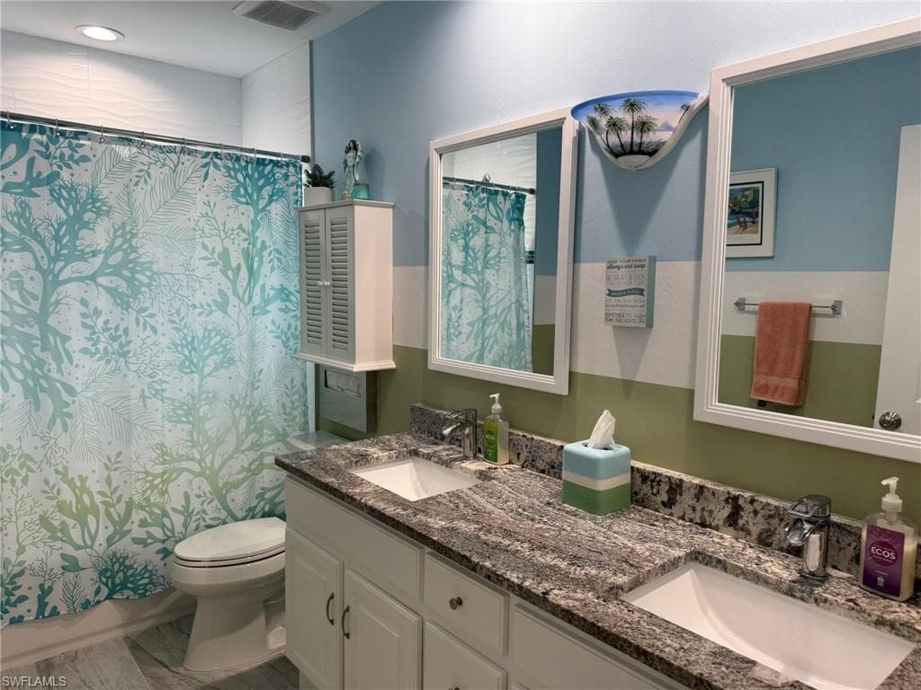 4511 Bartlett PKWY, CAPTIVA FL 33924-32