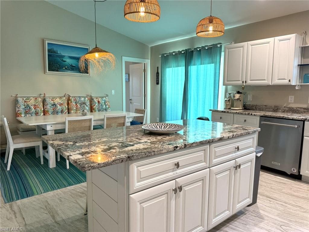 4511 Bartlett PKWY, CAPTIVA FL 33924-3