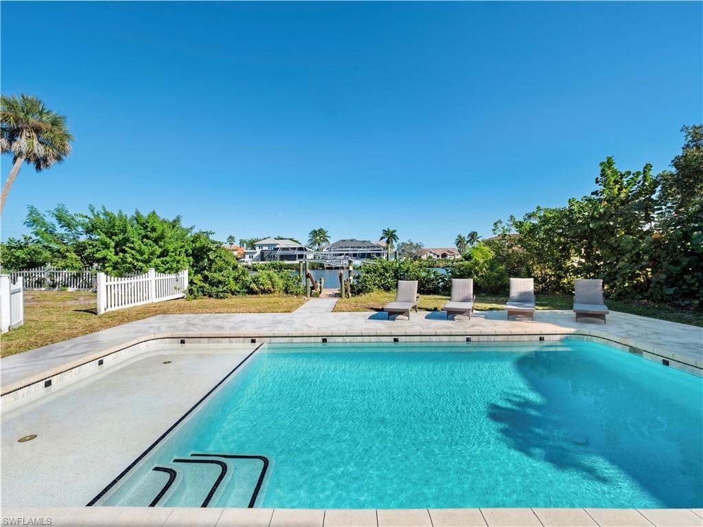 17539 Boat Club DR, FORT MYERS FL 33908-37