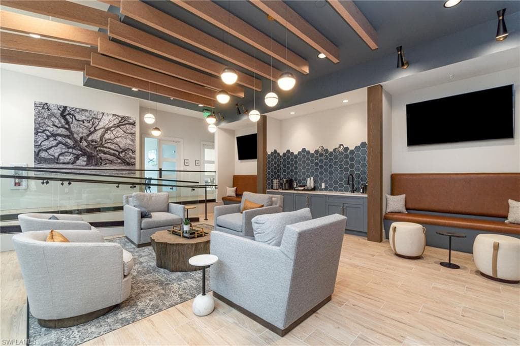 7079 Chapel Creek LN, NORTH FORT MYERS FL 33917-26