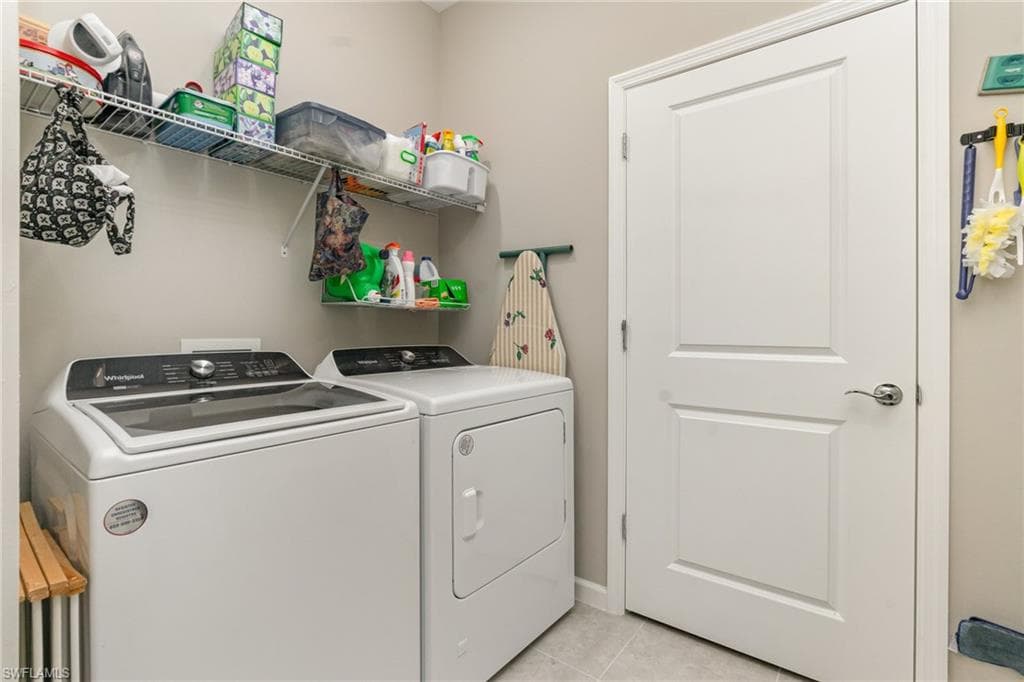 7079 Chapel Creek LN, NORTH FORT MYERS FL 33917-12