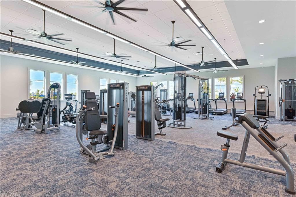 7079 Chapel Creek LN, NORTH FORT MYERS FL 33917-30