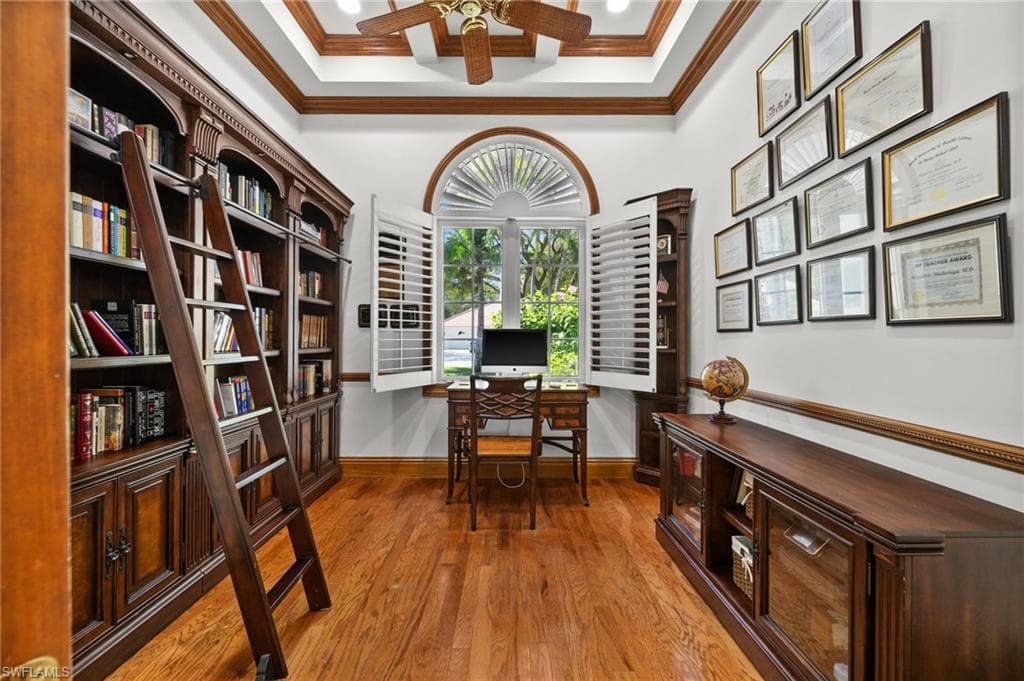 6898 Mill Run CIR, NAPLES FL 34109-13