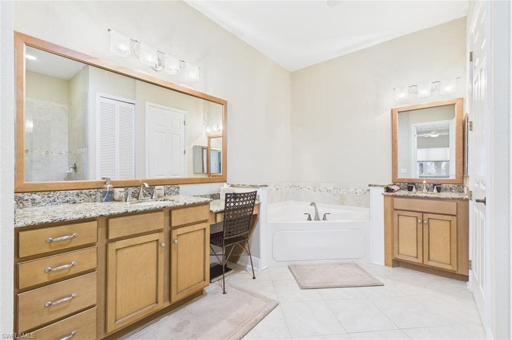 178 Shadroe Cove CIR # 903, CAPE CORAL FL 33991-28