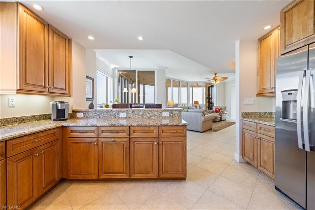 4192 Bay Beach LN # 881, FORT MYERS BEACH FL 33931-16