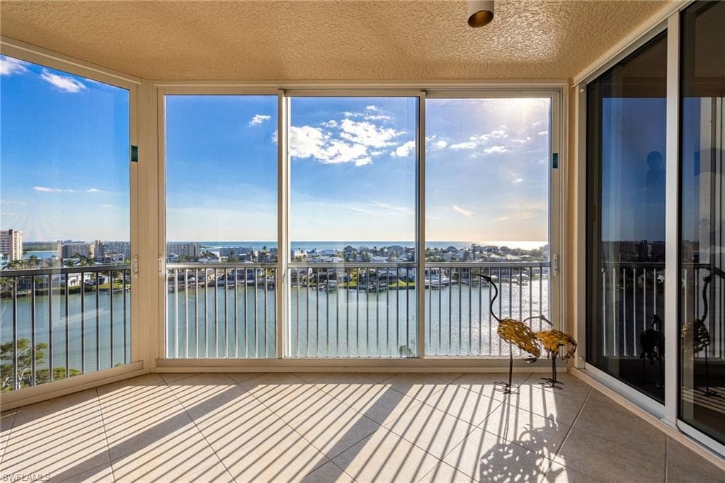 4192 Bay Beach LN # 881, FORT MYERS BEACH FL 33931-33