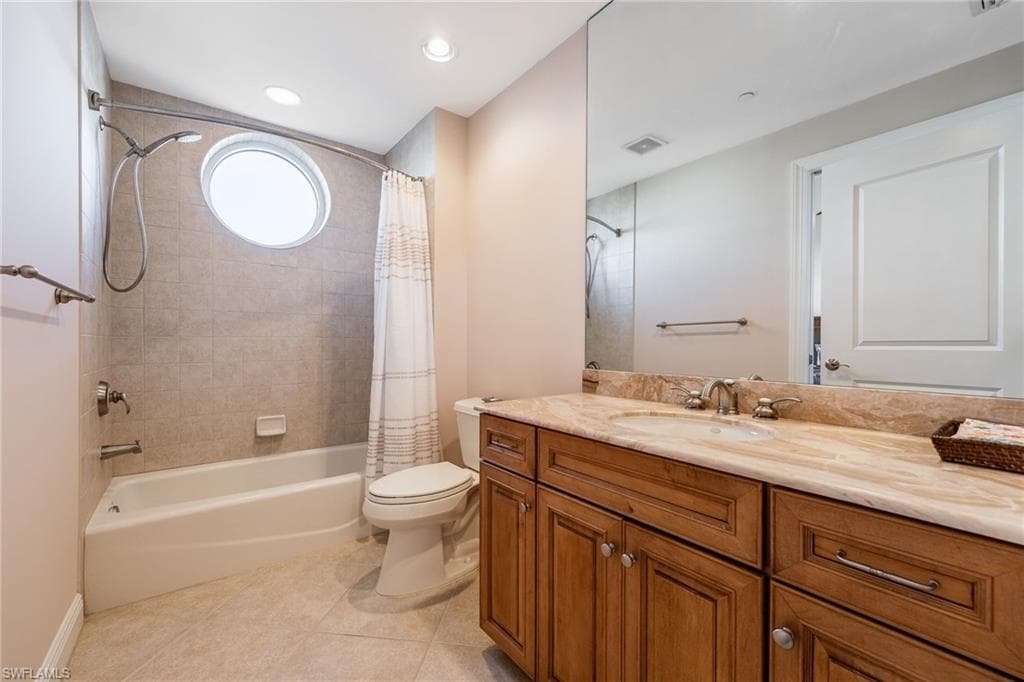 4192 Bay Beach LN # 881, FORT MYERS BEACH FL 33931-24