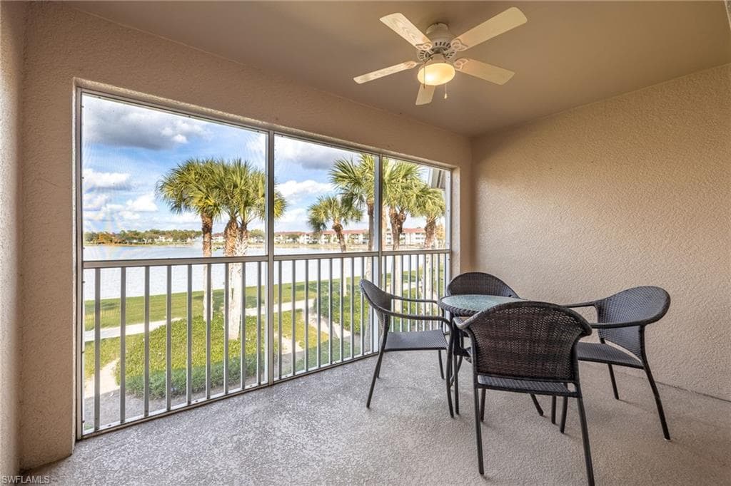 2770 Cypress Trace CIR # 2425, NAPLES FL 34119-13