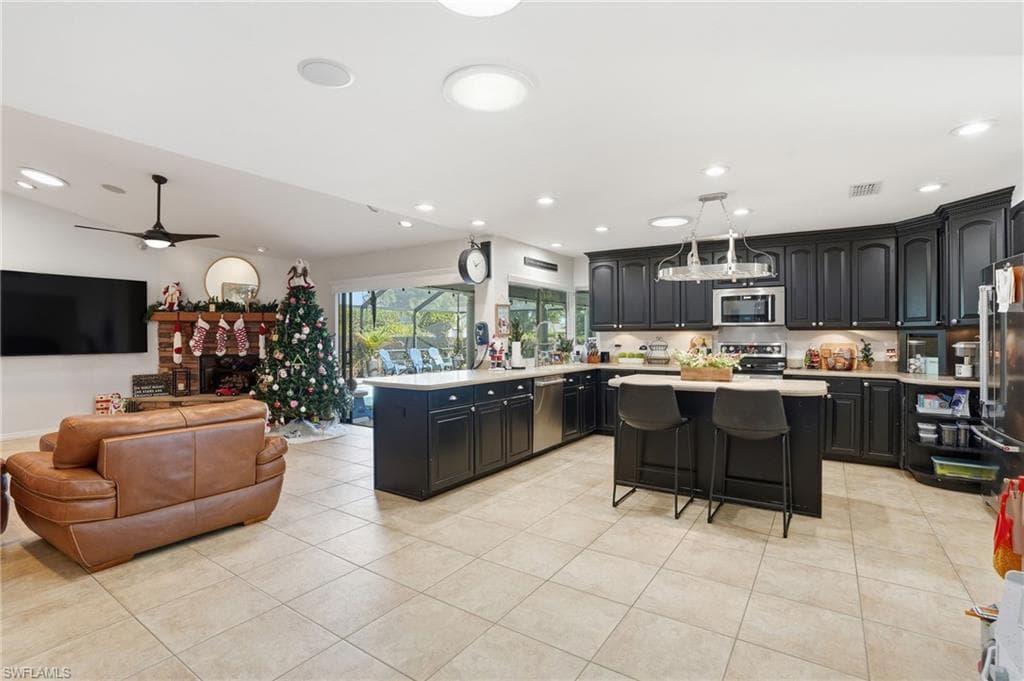 1231 Westfield DR, FORT MYERS FL 33919-15