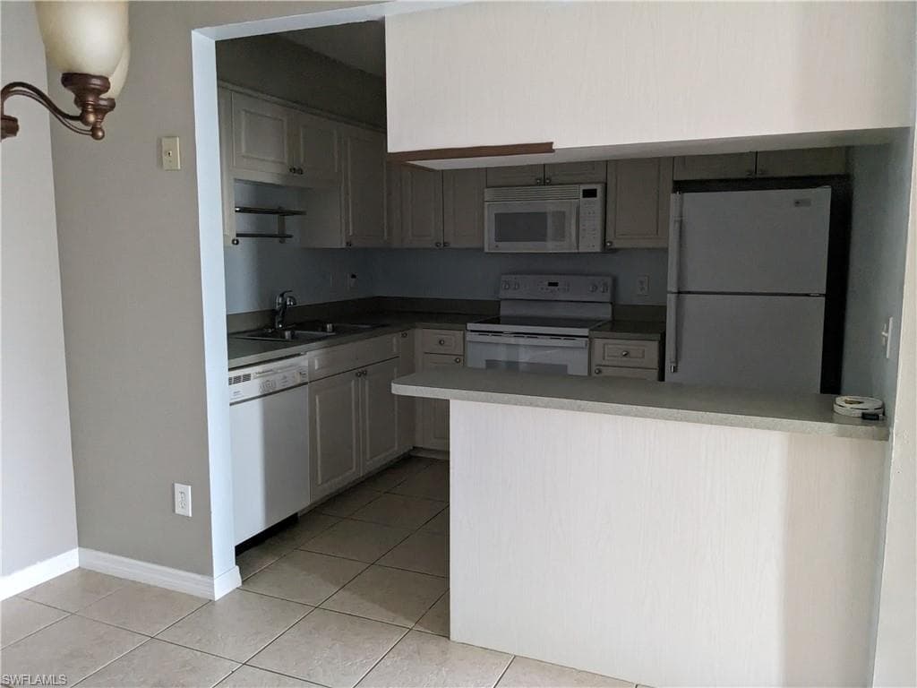6180 Principia DR # D, FORT MYERS FL 33919-3