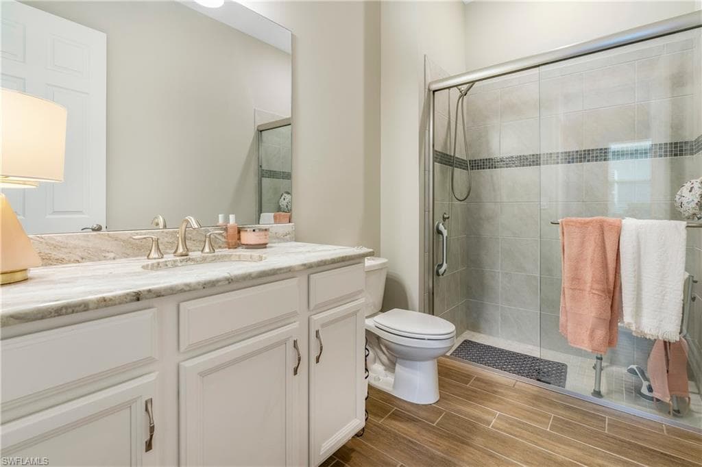 14586 Kelson CIR-17