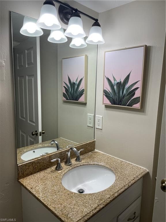 9640 Victoria LN # 305, NAPLES FL 34109-16