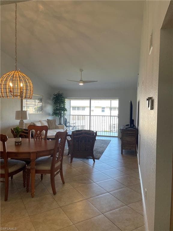 9640 Victoria LN # 305, NAPLES FL 34109-4