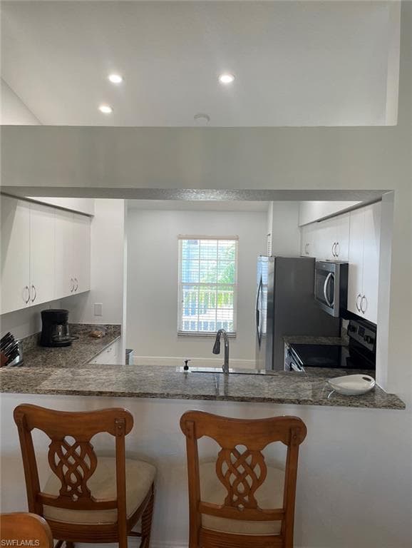 9640 Victoria LN # 305, NAPLES FL 34109-7