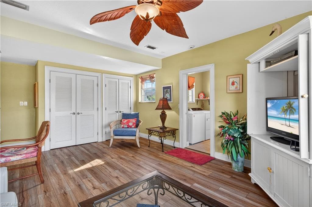 15321 Christine WAY, FORT MYERS FL 33908-27