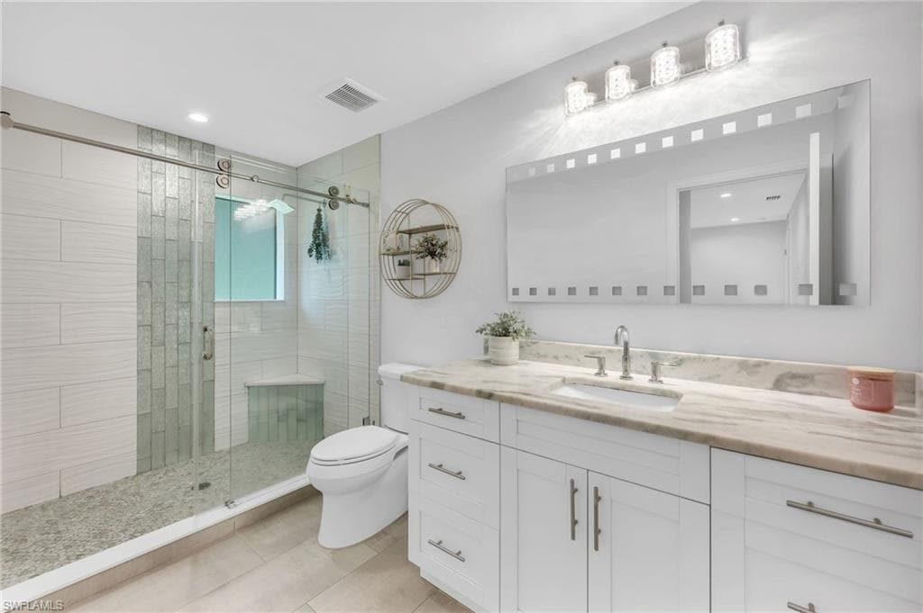 6659 Livingston Woods LN-16