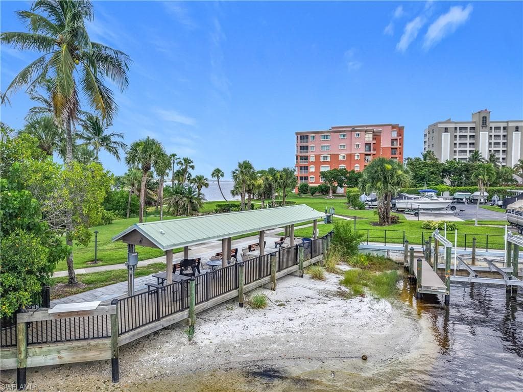 7077 Quail Run CT E 16-34
