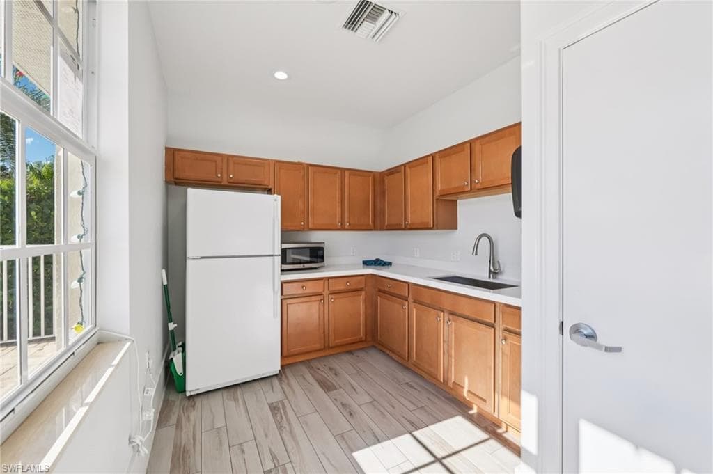 3940 Pomodoro CIR # 204, CAPE CORAL FL 33909-26