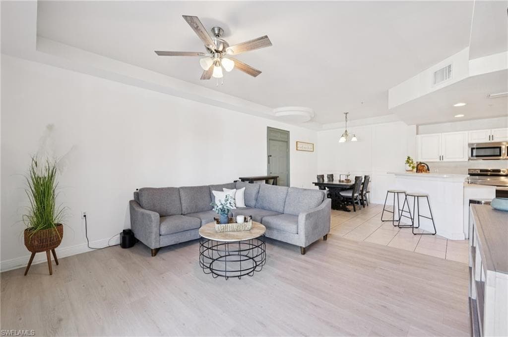 3940 Pomodoro CIR # 204, CAPE CORAL FL 33909-2