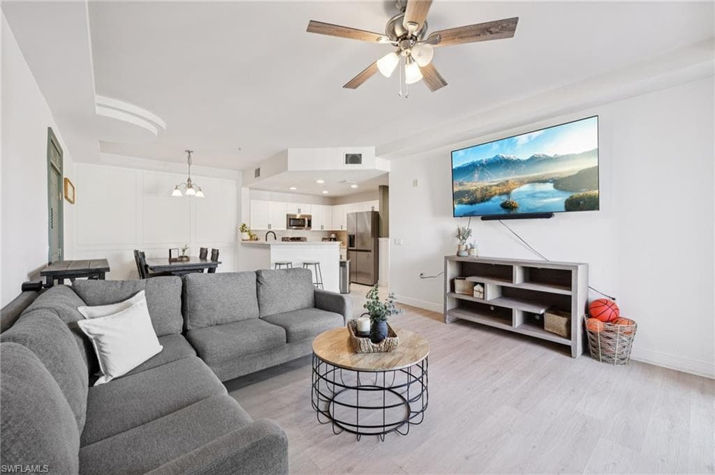 3940 Pomodoro CIR # 204, CAPE CORAL FL 33909-3