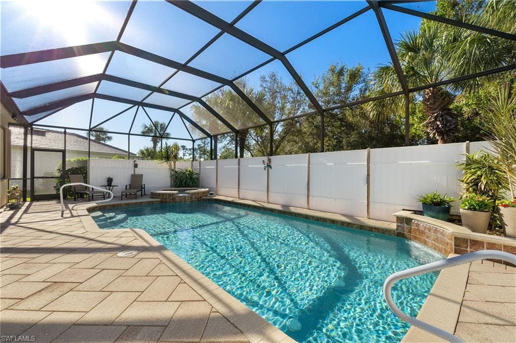 8872 King Henry CT, FORT MYERS FL 33908-1