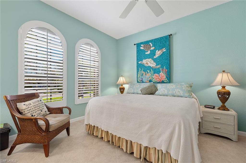 8872 King Henry CT, FORT MYERS FL 33908-19