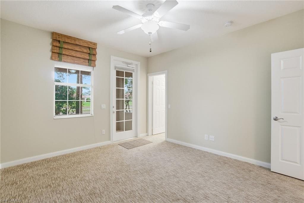 28285 Jeneva WAY, BONITA SPRINGS FL 34135-9