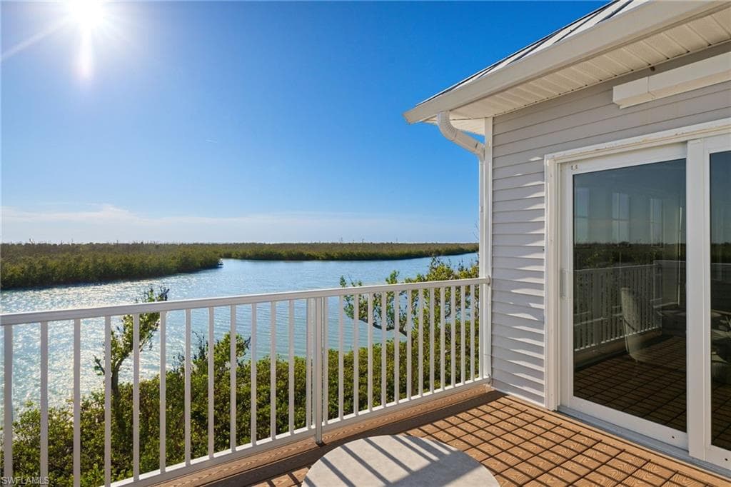 5423 Shearwater DR-25