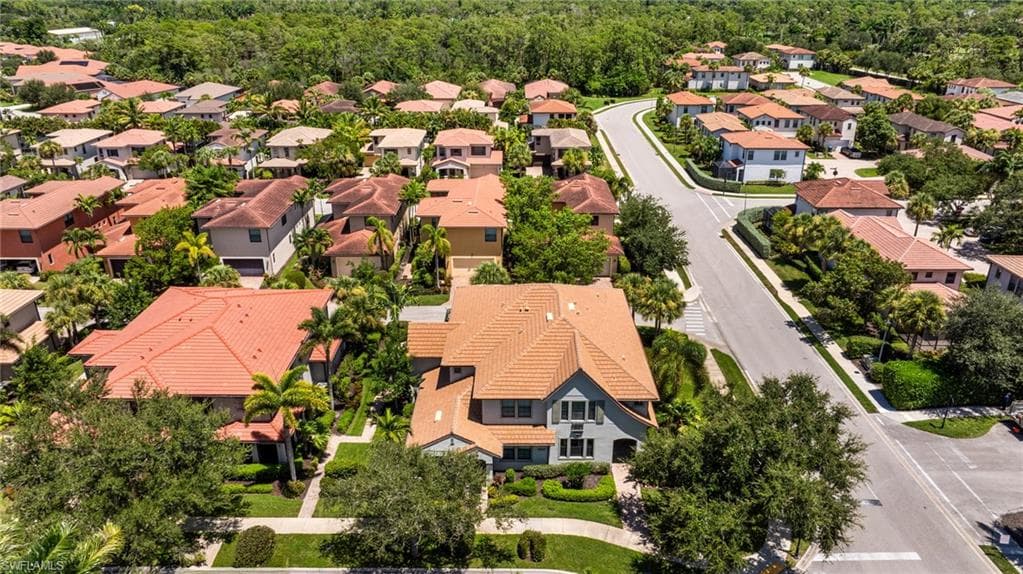 1359 Artesia DR E # 102, NAPLES FL 34113-36