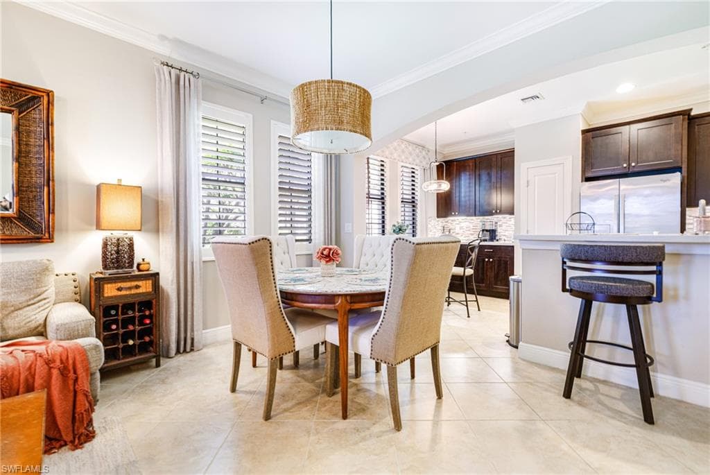 1359 Artesia DR E # 102, NAPLES FL 34113-10