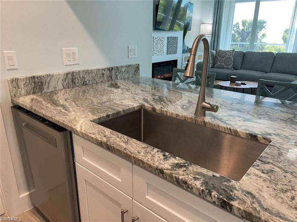 640 Gulf LN # 3, CAPTIVA FL 33924-27