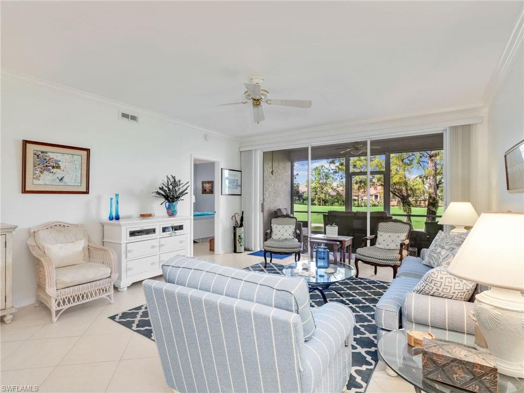 725 Saratoga CIR A101-14