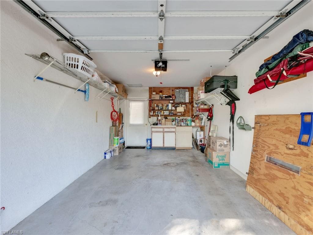 725 Saratoga CIR A101-28
