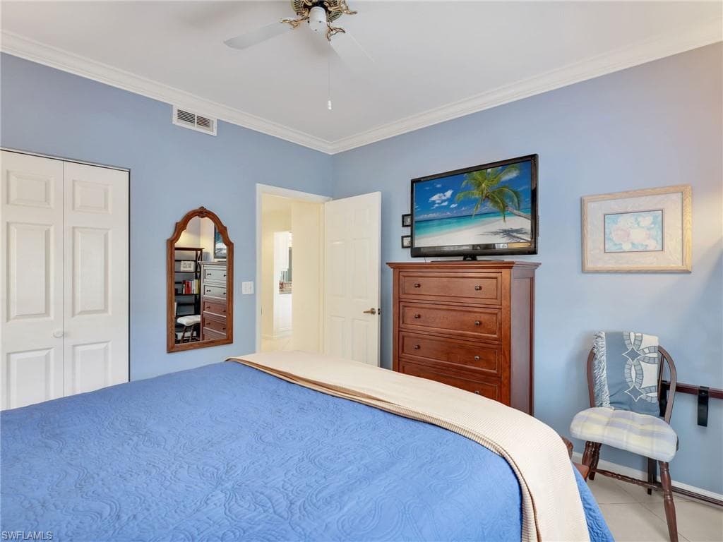 725 Saratoga CIR A101-24