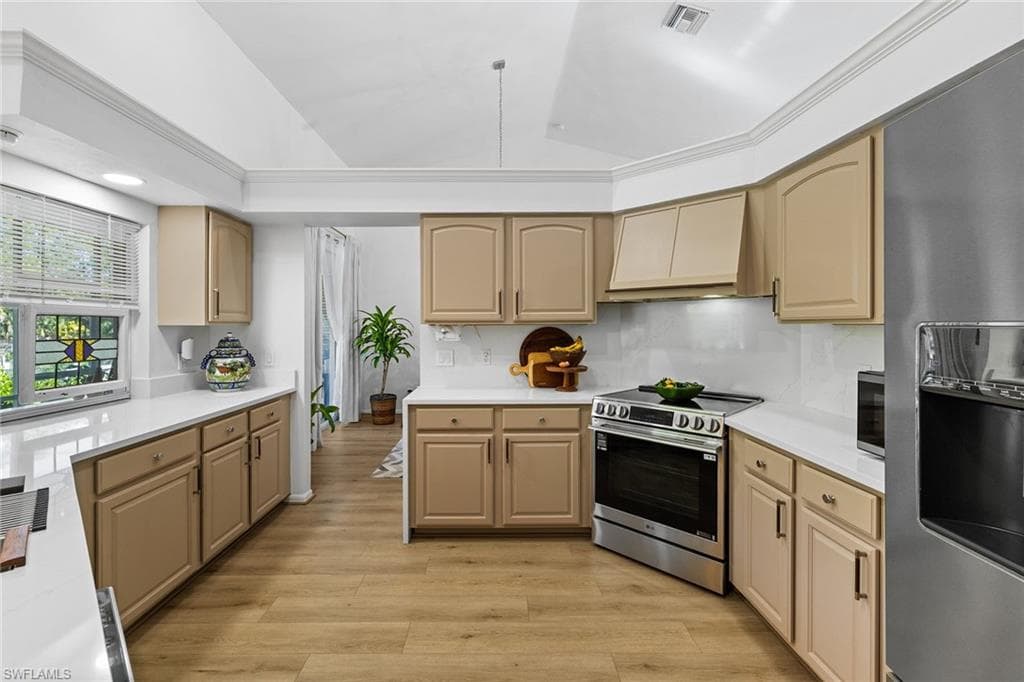 3261 8th AVE SE, NAPLES FL 34117-1