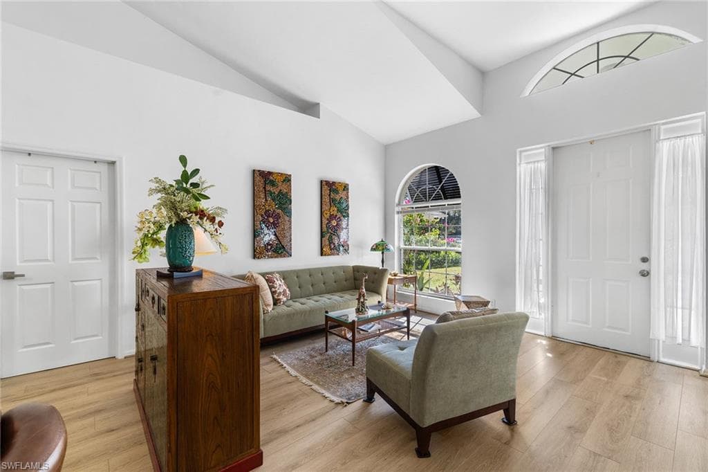 3261 8th AVE SE, NAPLES FL 34117-5