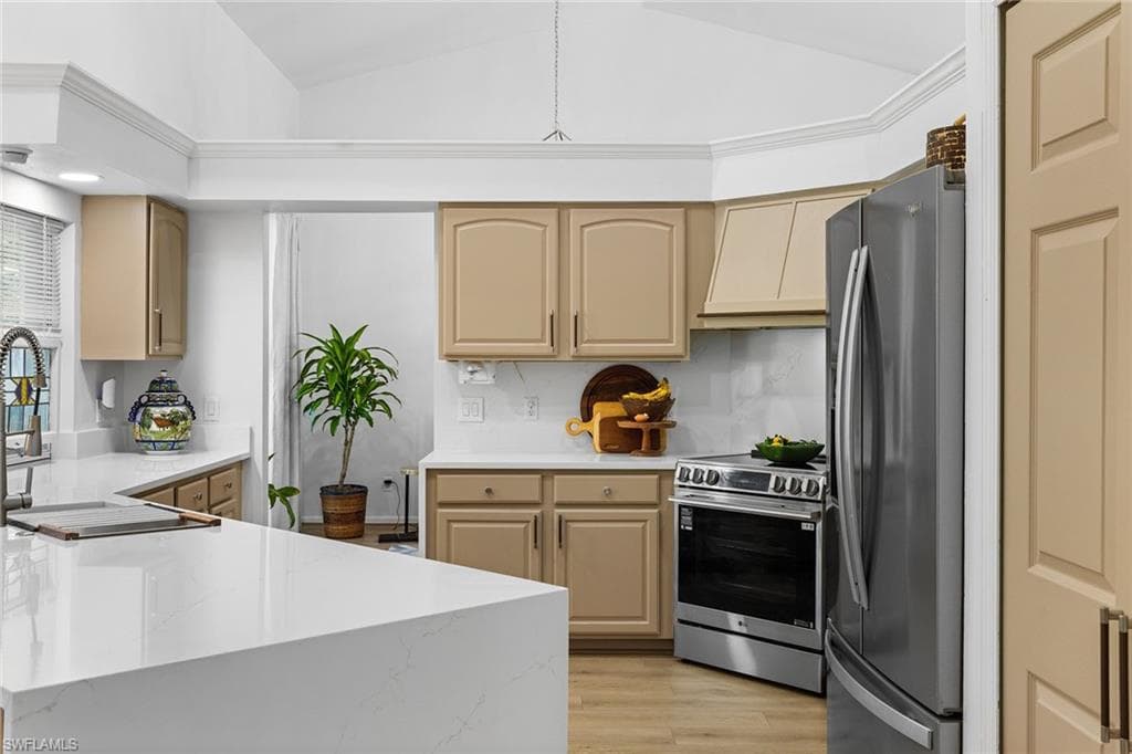 3261 8th AVE SE, NAPLES FL 34117-14