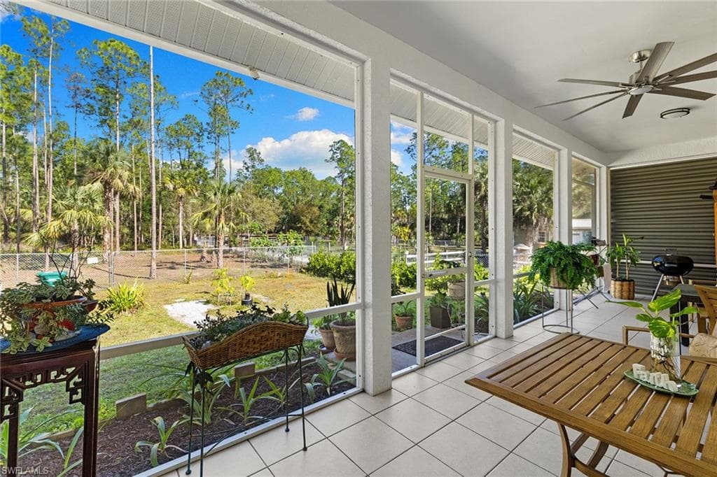 3261 8th AVE SE, NAPLES FL 34117-28