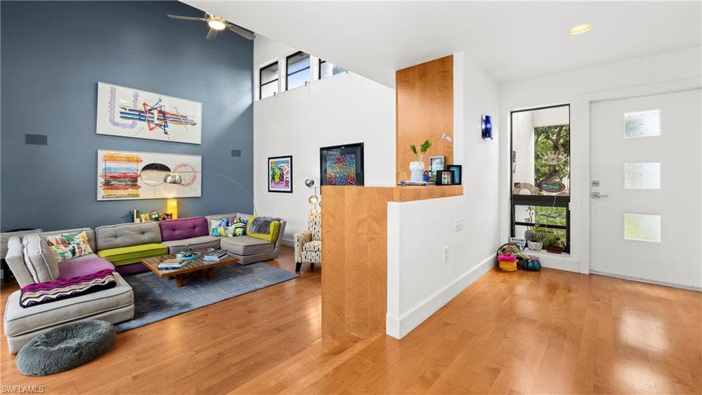 1215 Caloosa DR, FORT MYERS FL 33901-7