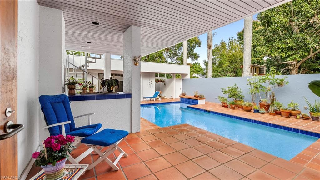 1215 Caloosa DR, FORT MYERS FL 33901-13