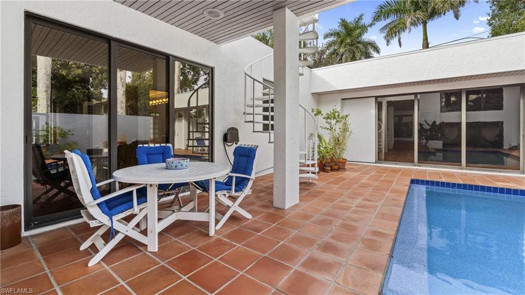 1215 Caloosa DR, FORT MYERS FL 33901-17