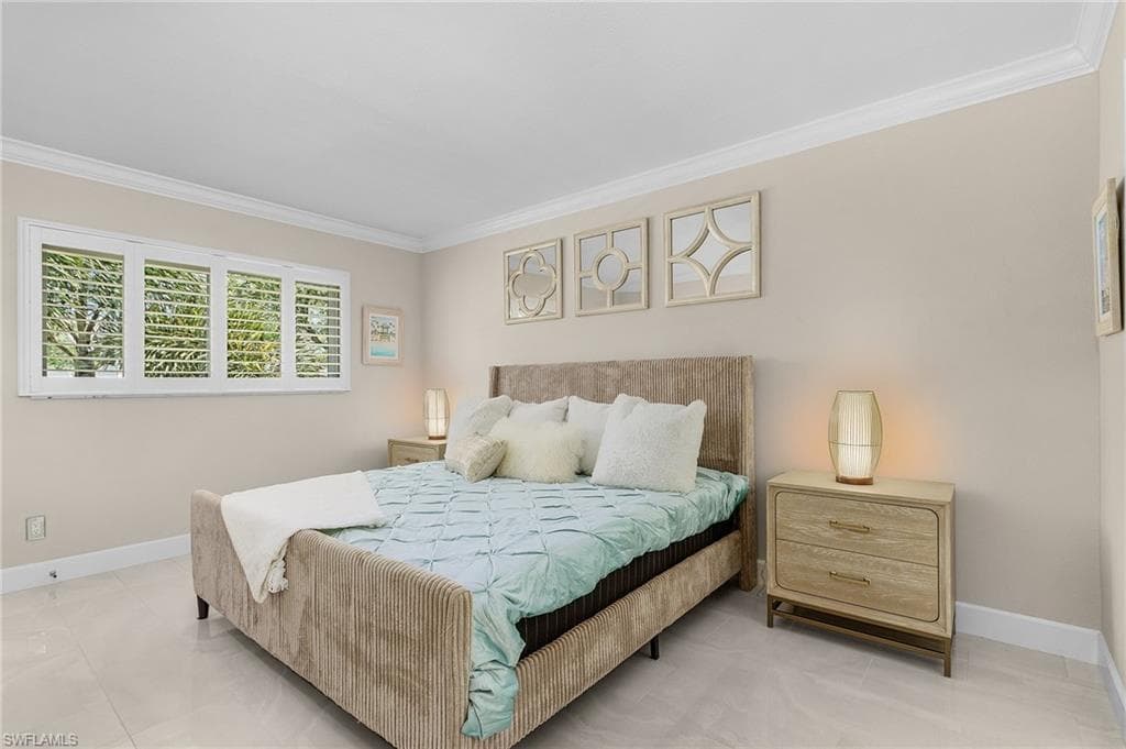 234 Banyan BLVD # 234, NAPLES FL 34102-12