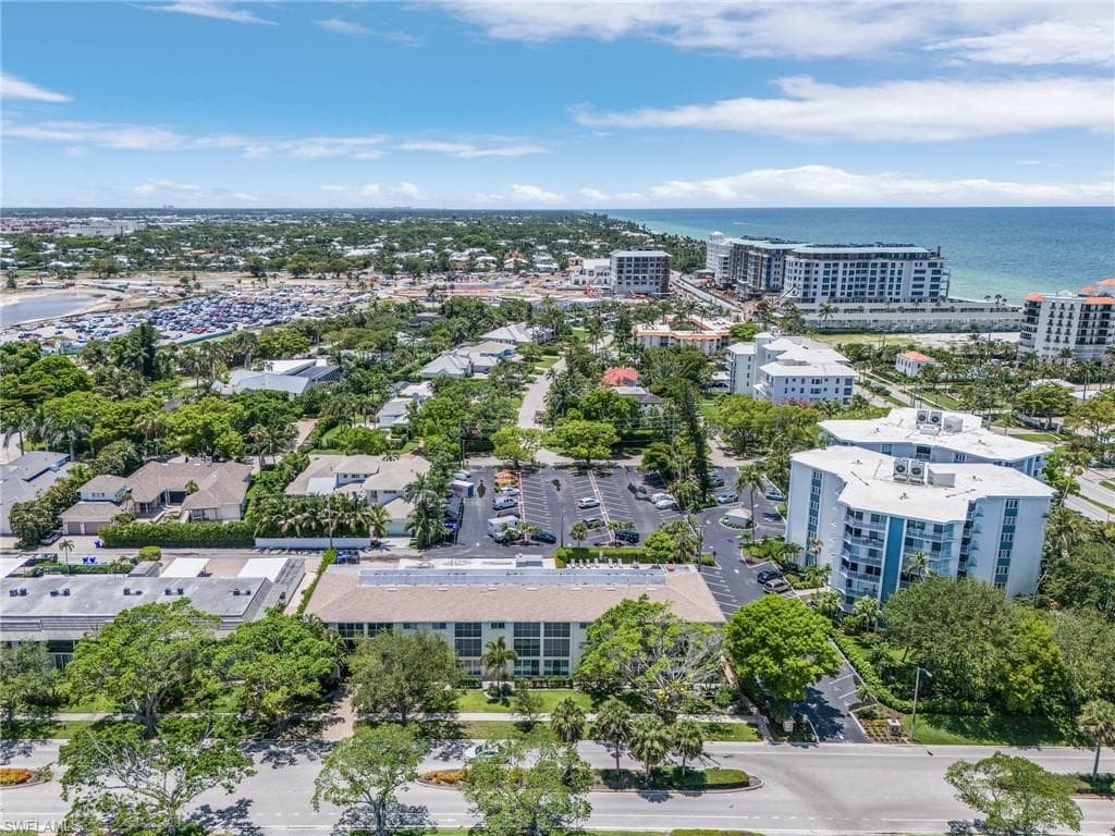 234 Banyan BLVD # 234, NAPLES FL 34102-17