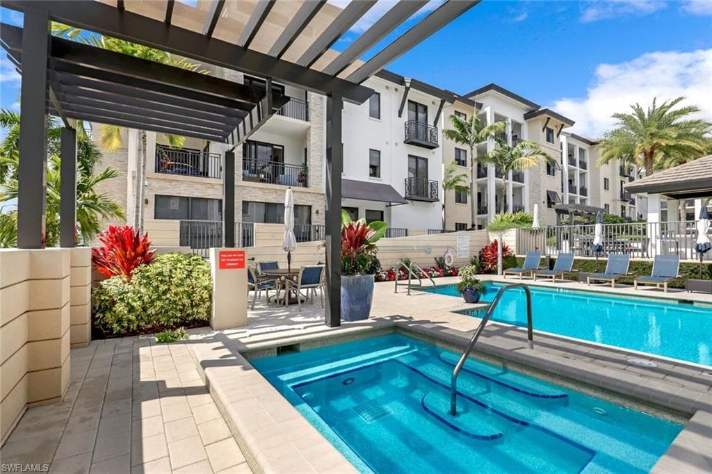 1035 3rd AVE S # 406, NAPLES FL 34102-22