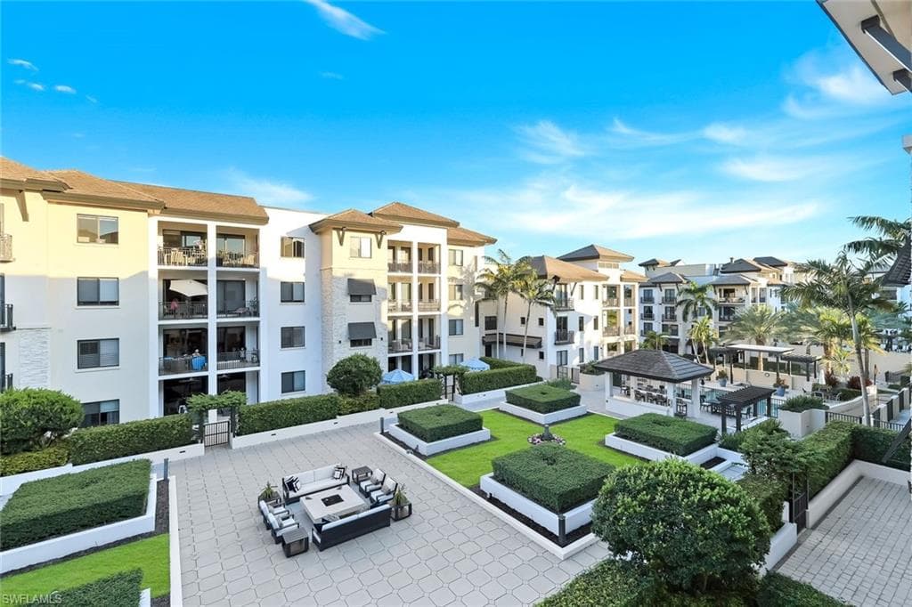 1035 3rd AVE S # 406, NAPLES FL 34102-12