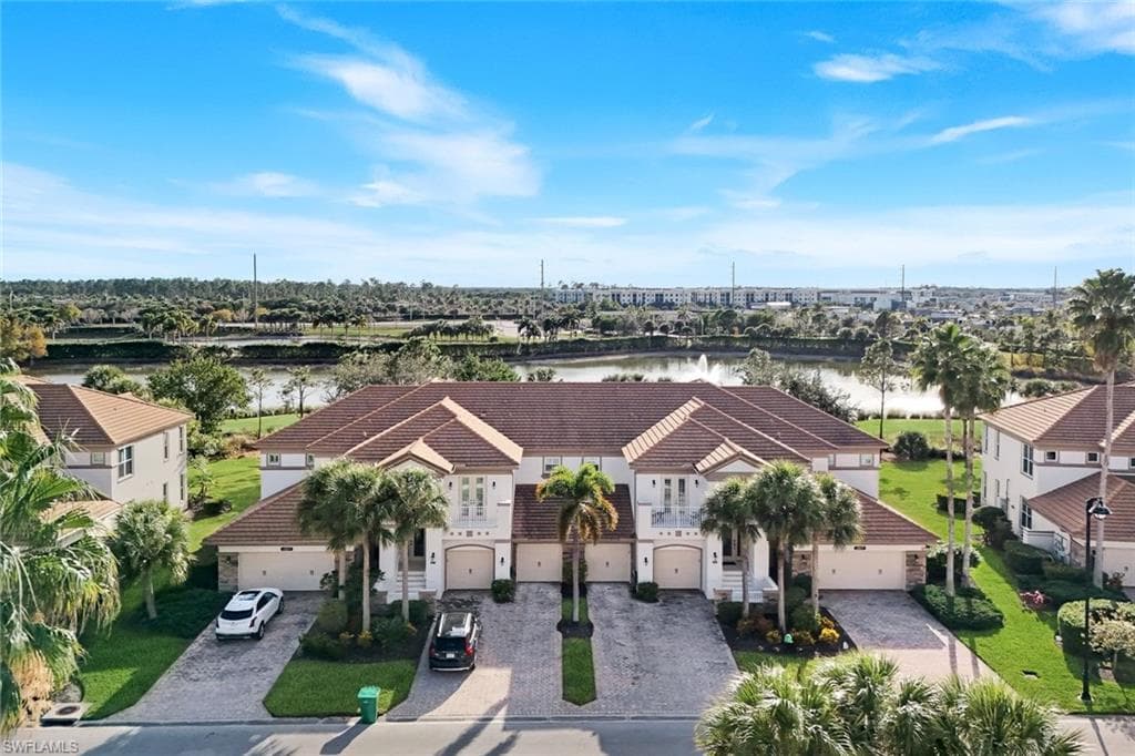 9201 Quartz LN # 202, NAPLES FL 34120-31