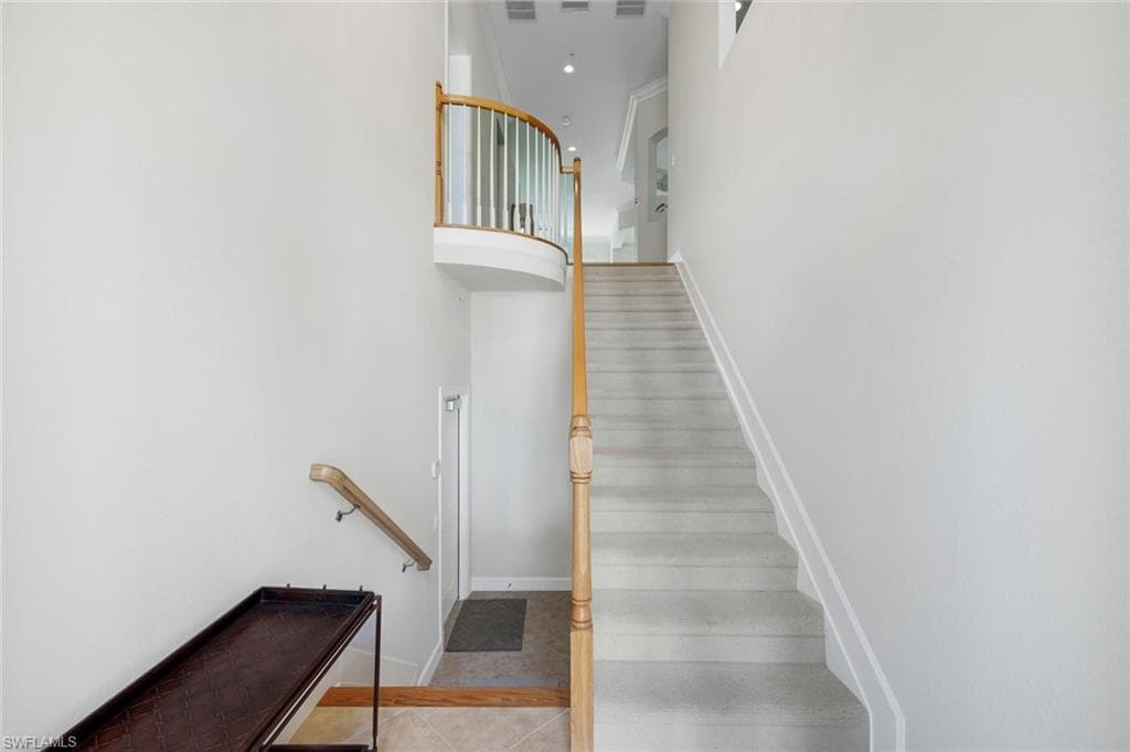 9201 Quartz LN # 202, NAPLES FL 34120-4