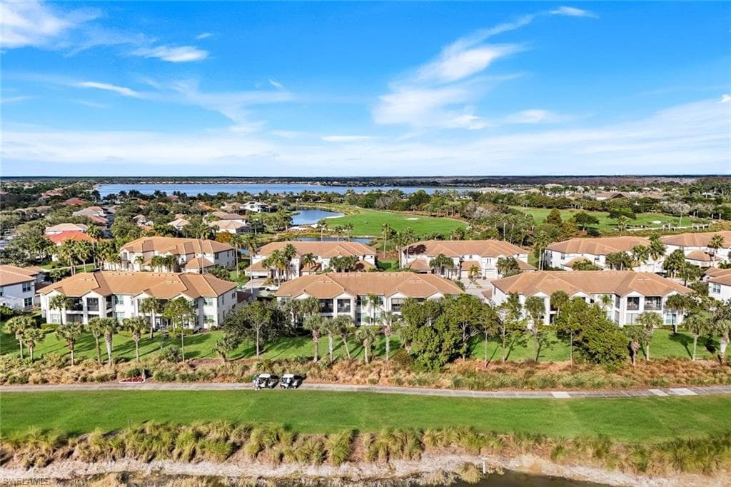 9201 Quartz LN # 202, NAPLES FL 34120-30