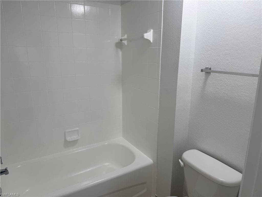 8285 Ibis club DR 805-5