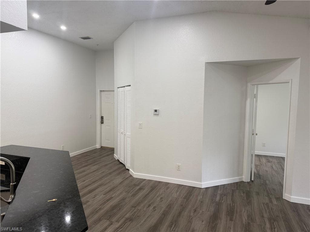 8285 Ibis club DR 805-8